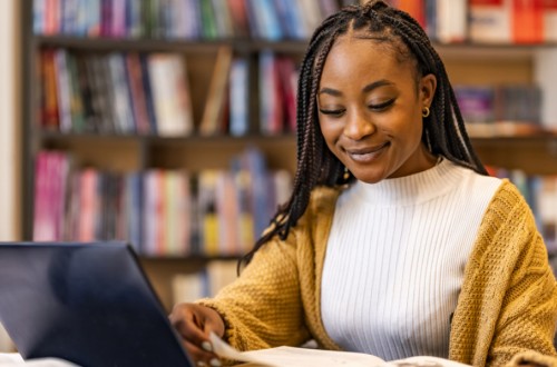 iStock 1468830962 FocusFillWyIwLjAwIiwiMC4wMCIsMTMwMCw2MDBd